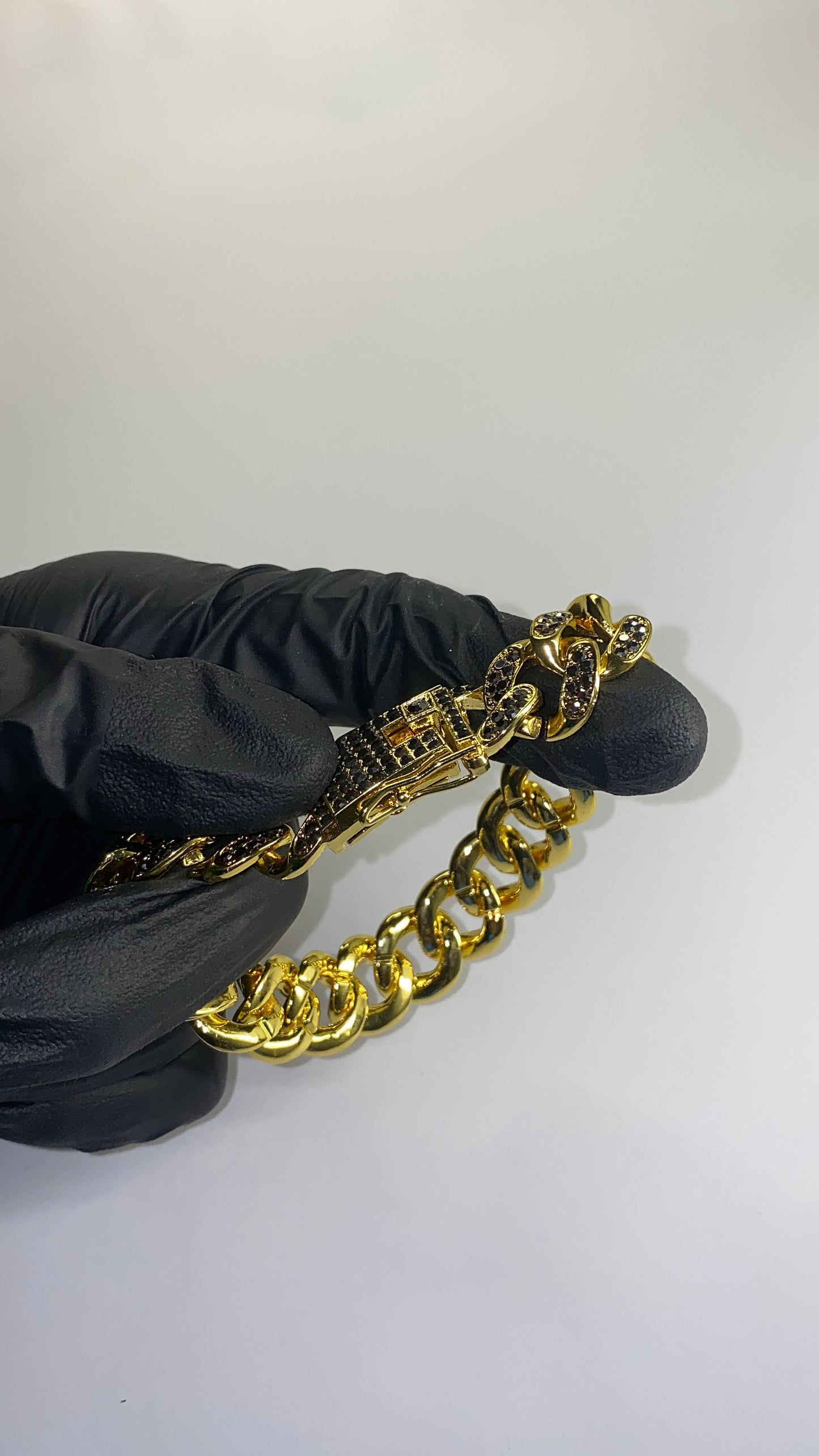 Bratara Obsidian Gold