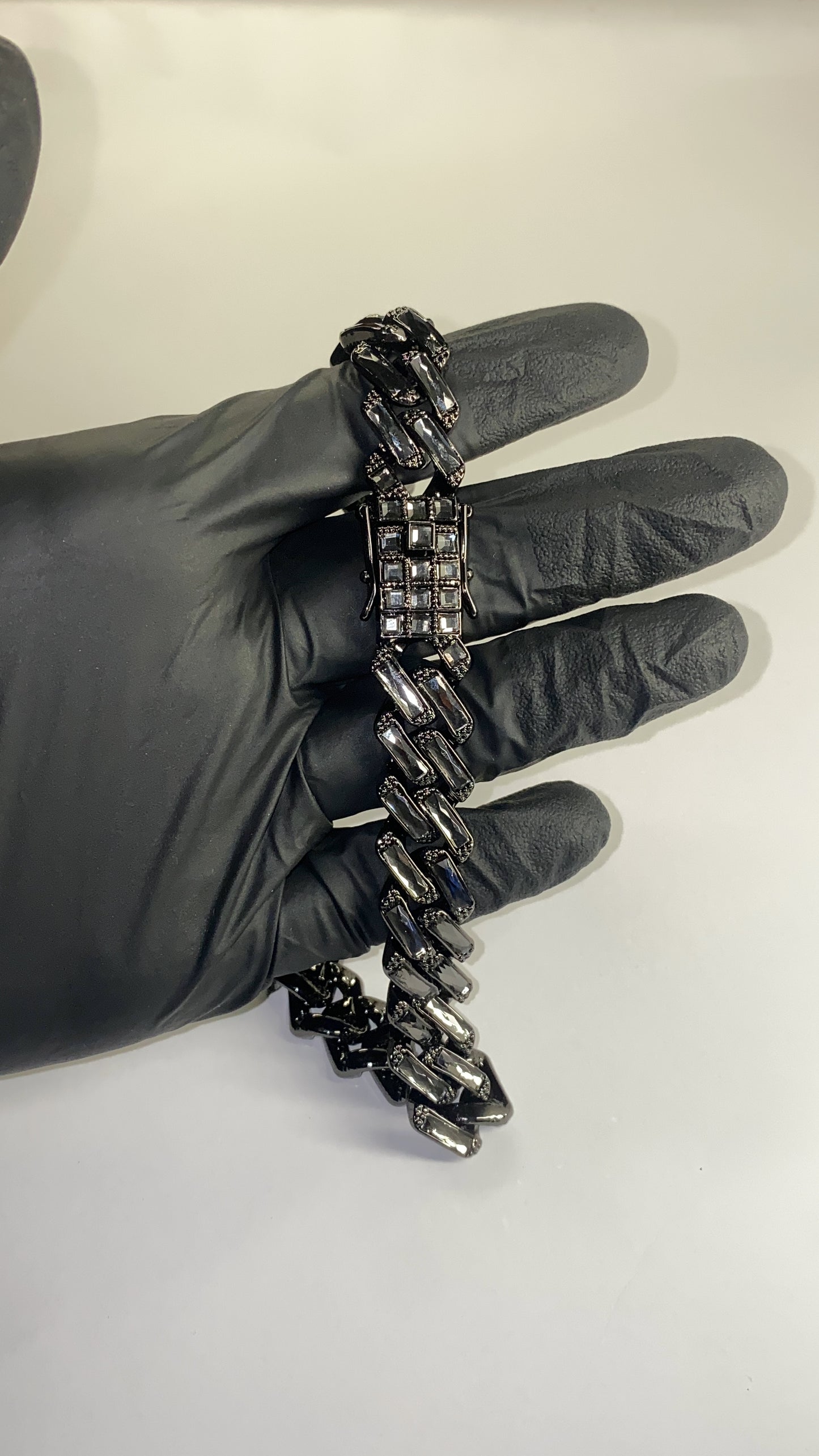 Colier Obsidian Ice