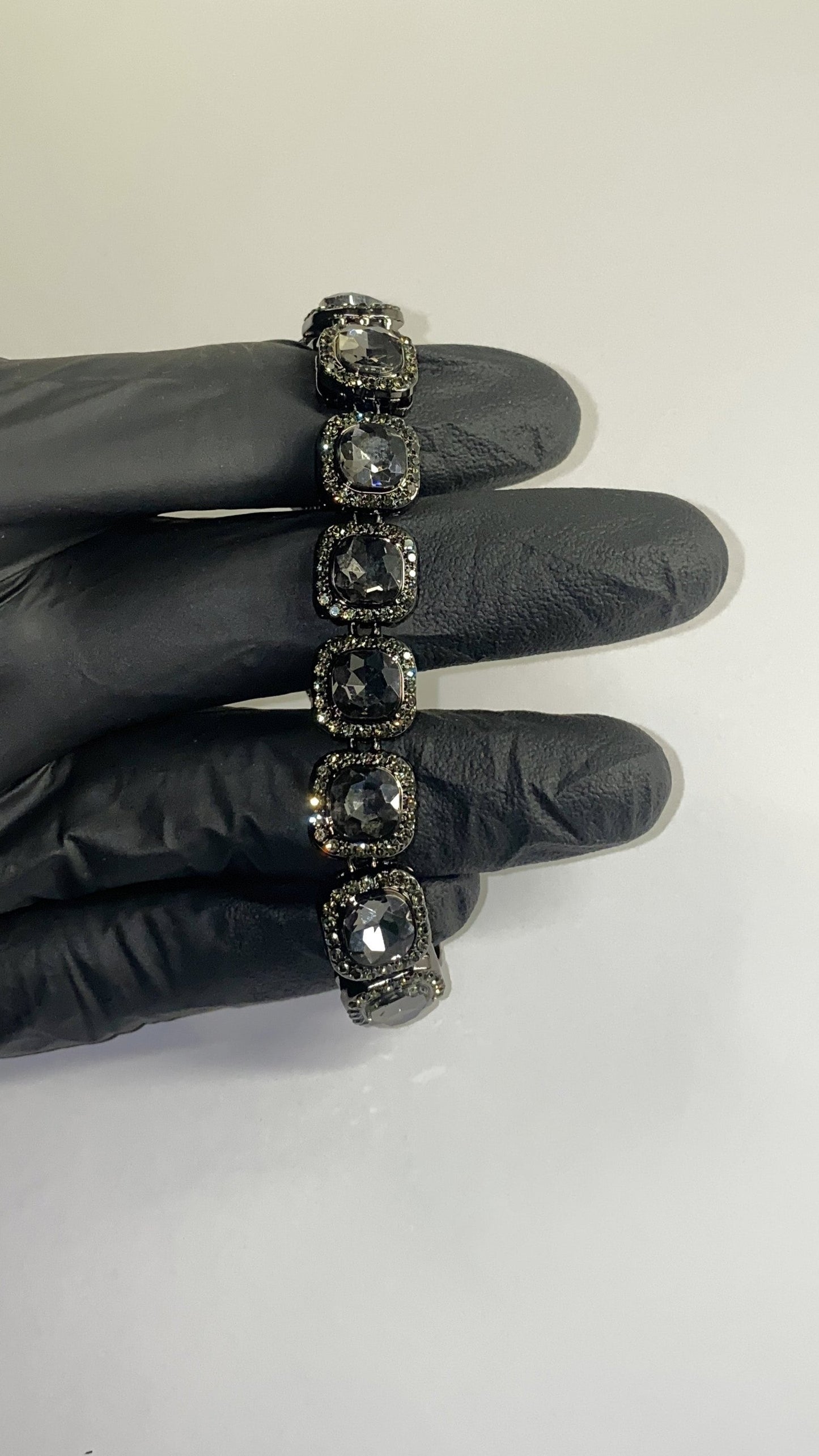 Bratara Obsidian Love