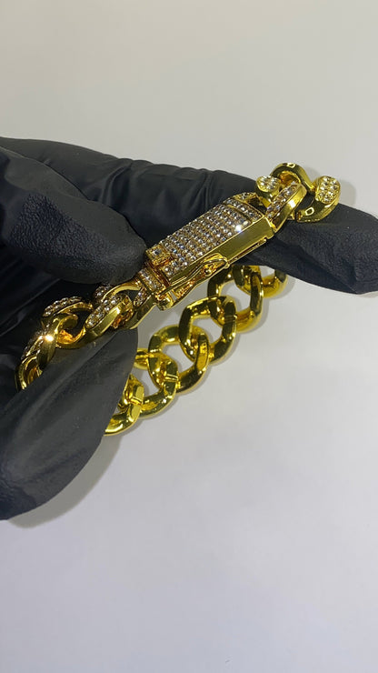 Bratara Diamond Gold